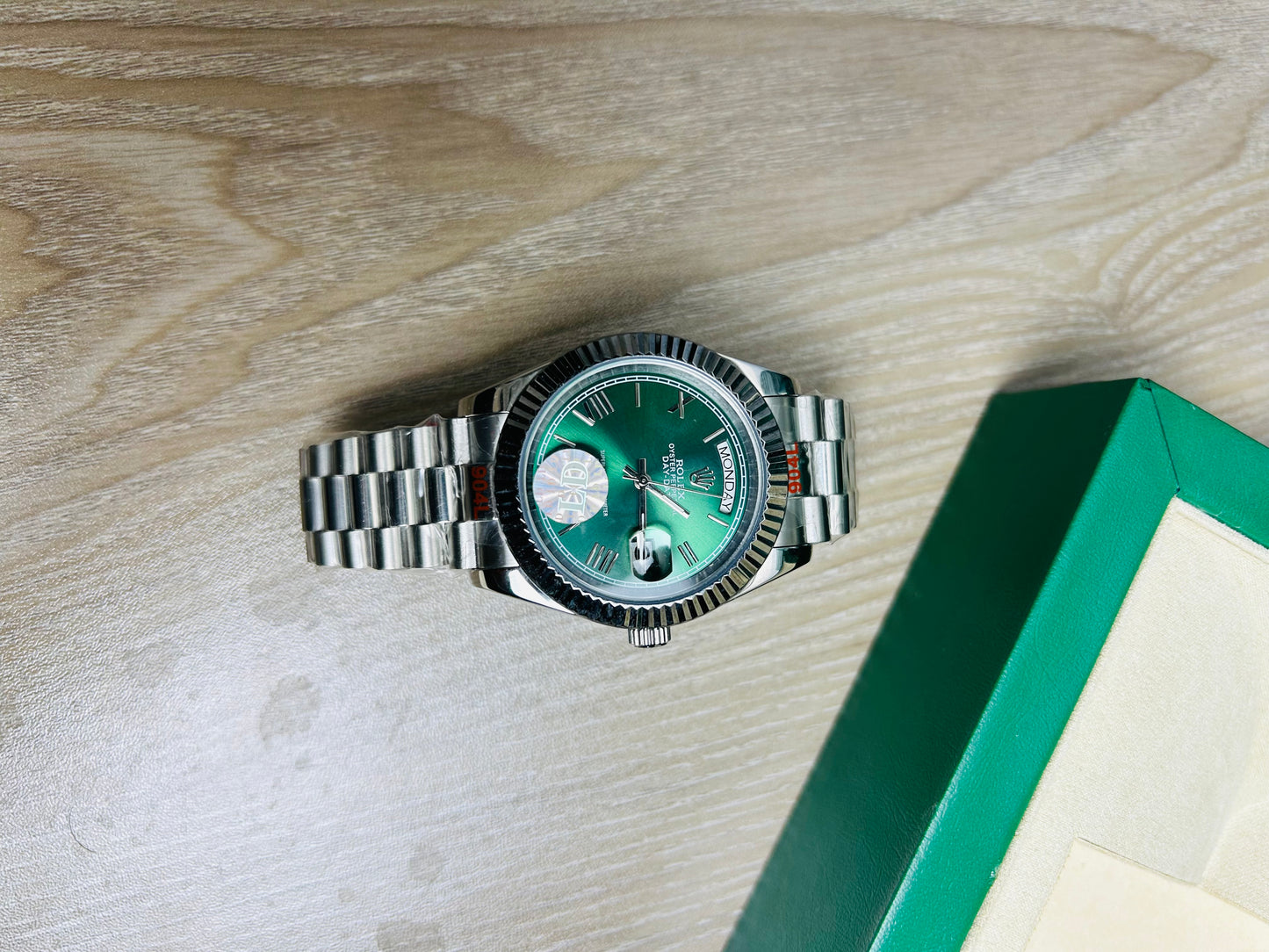 Europe Grade Olive Dial Silver Chain Automatic Watch