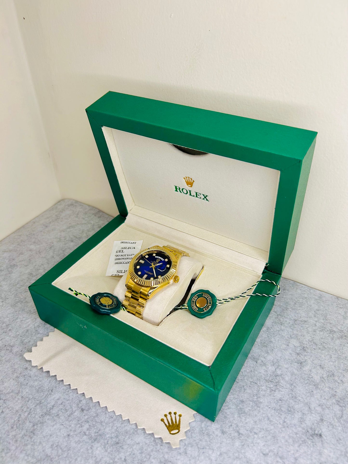 Green Dial Luxury Watch with Original Rolex Box