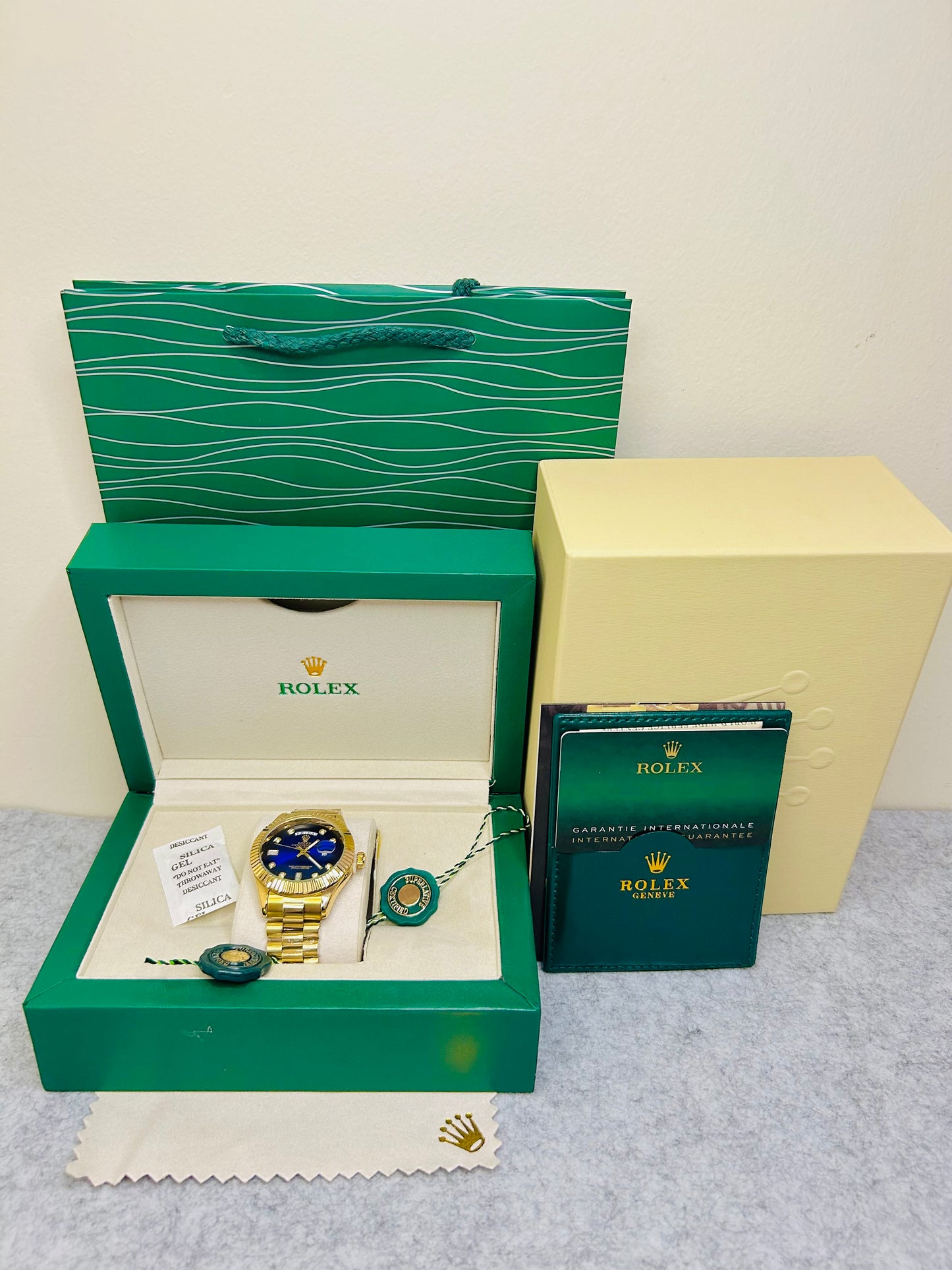 Green Dial Luxury Watch with Original Rolex Box