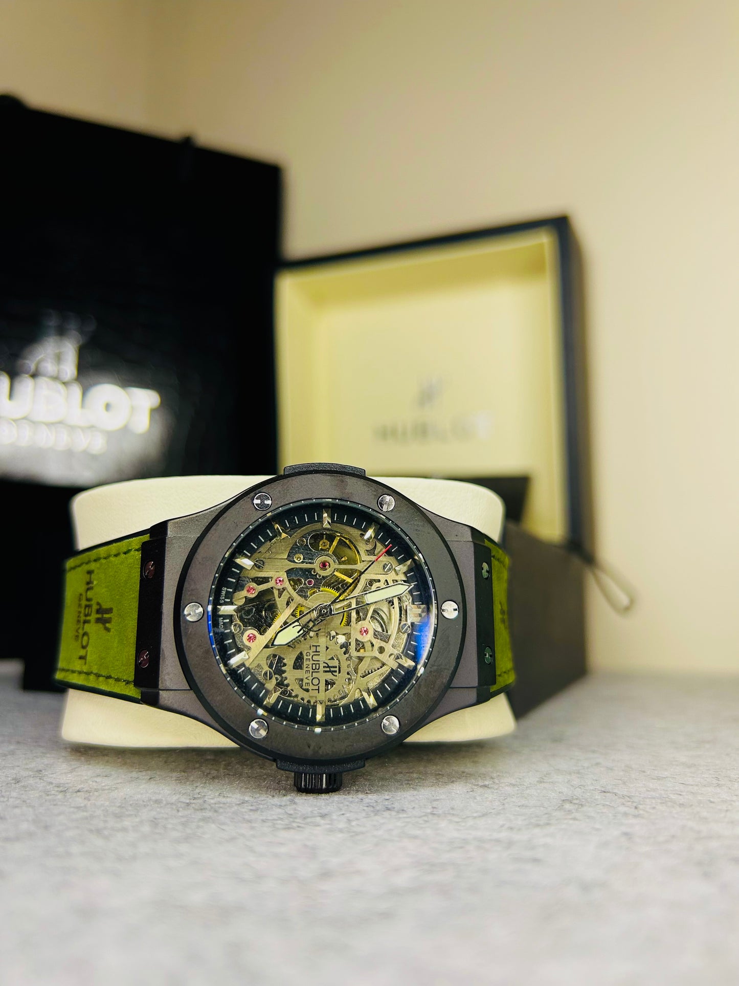 HBLT Classic Men’s Automatic Watch – Model 281H With Luxury Hublot Box