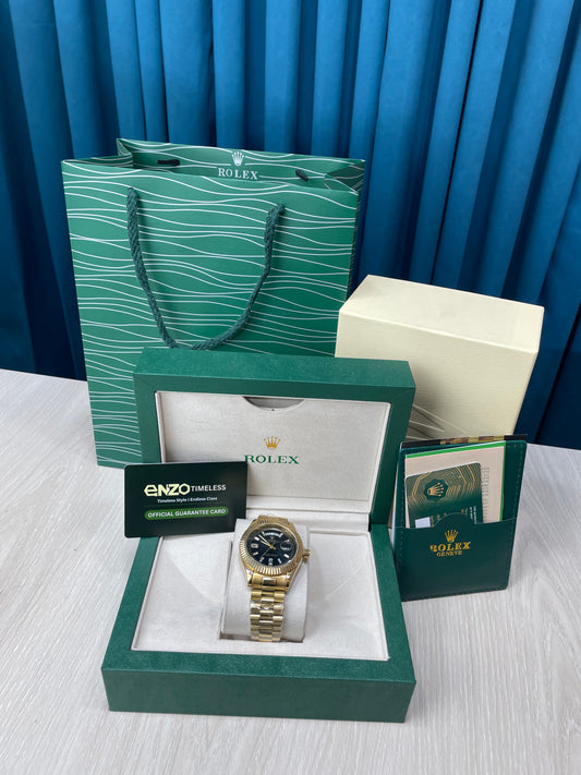 Black and gold Dial Gold Chain Luxury Watch – AA+ Grade with Original Box