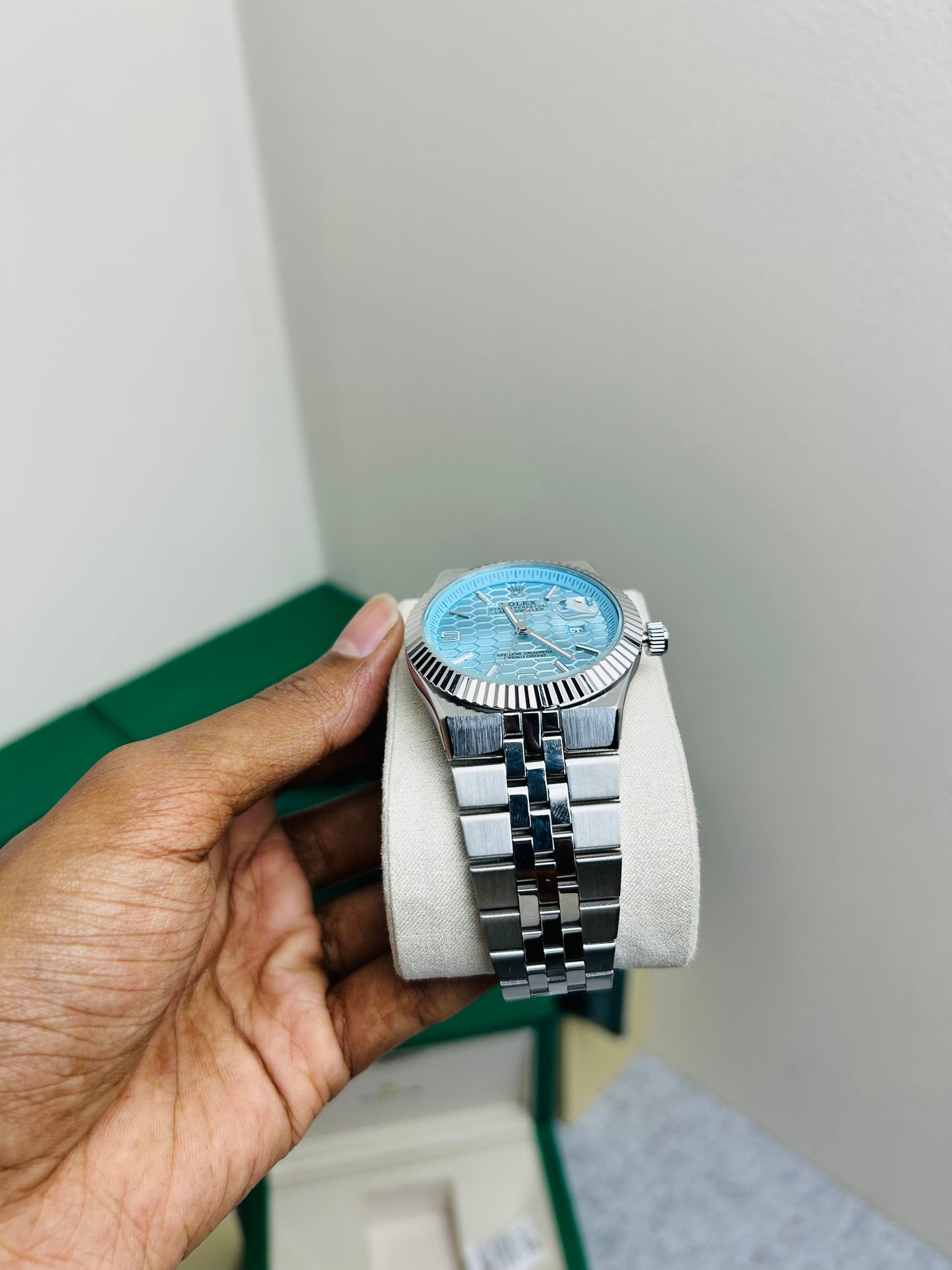 AA Geriat Premium Watch — Blue & Silver Edition