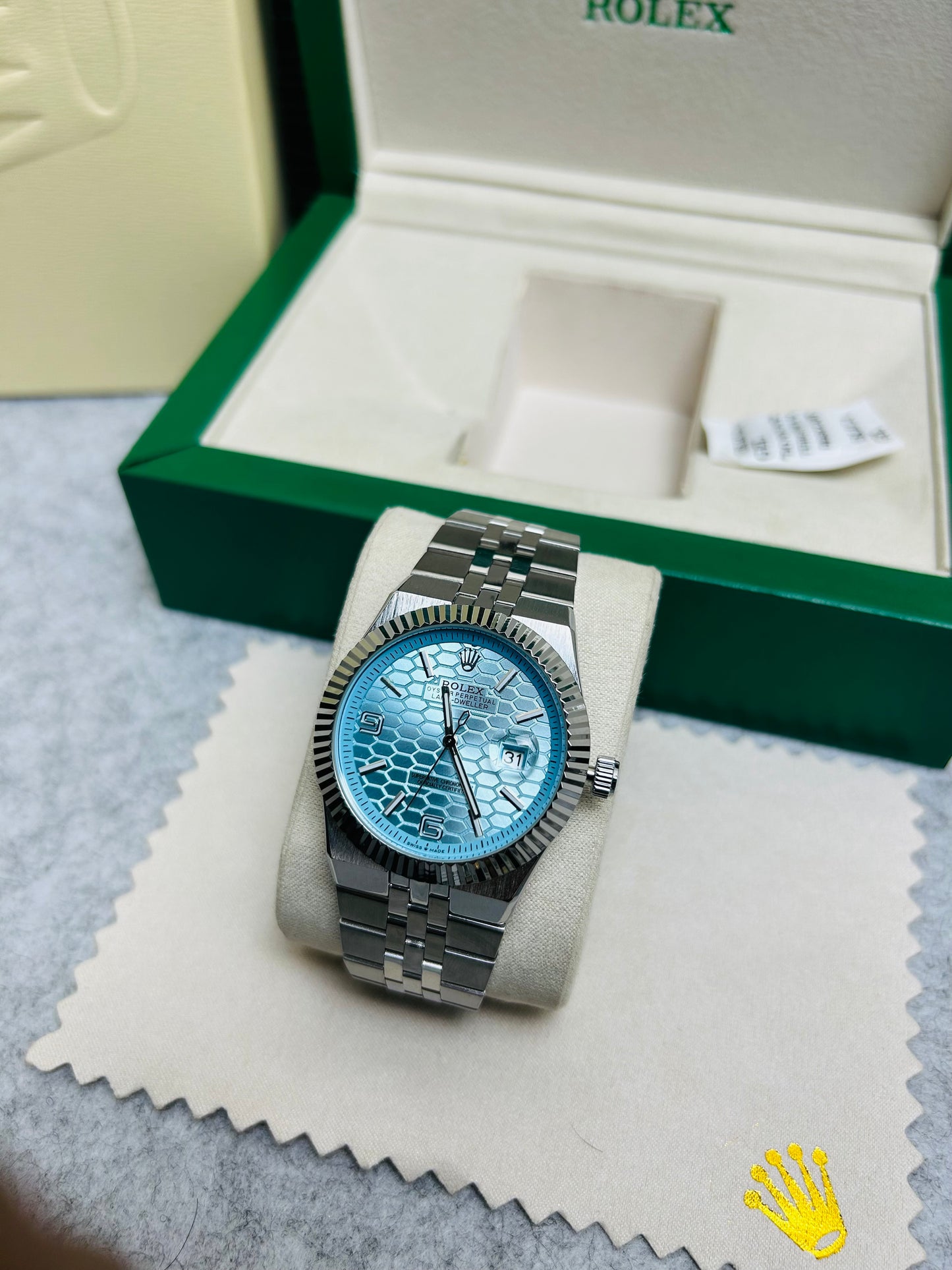 AA Geriat Premium Watch — Blue & Silver Edition