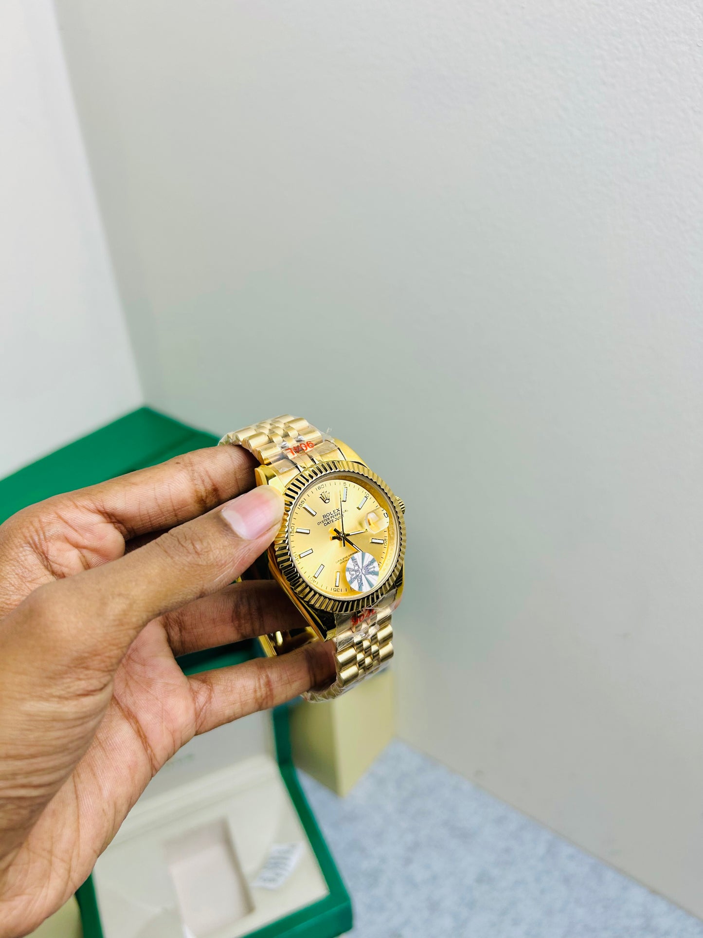 Europe Geriat Full Gold Luxury Automatic Watch