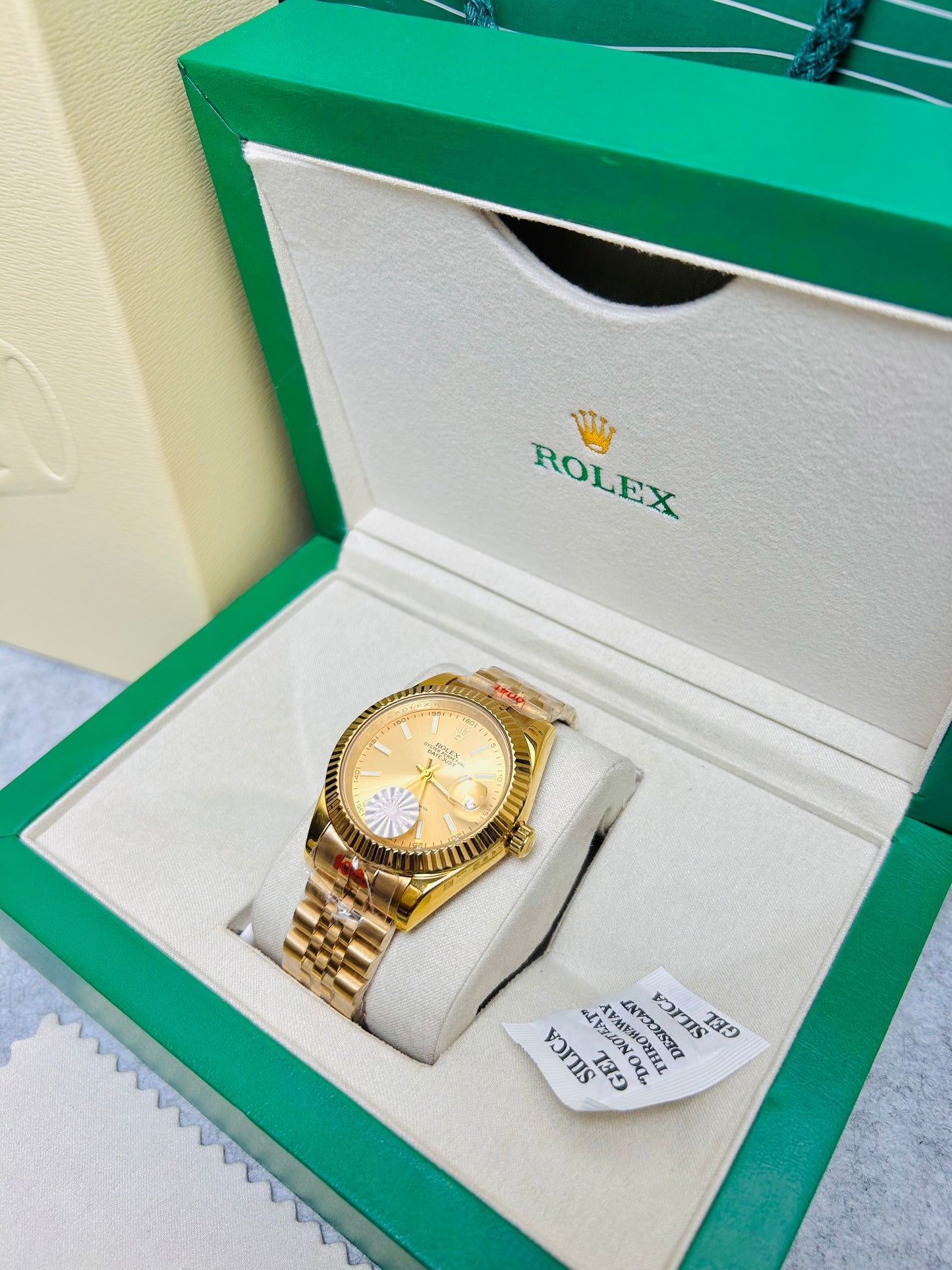 Europe Geriat Full Gold Luxury Automatic Watch