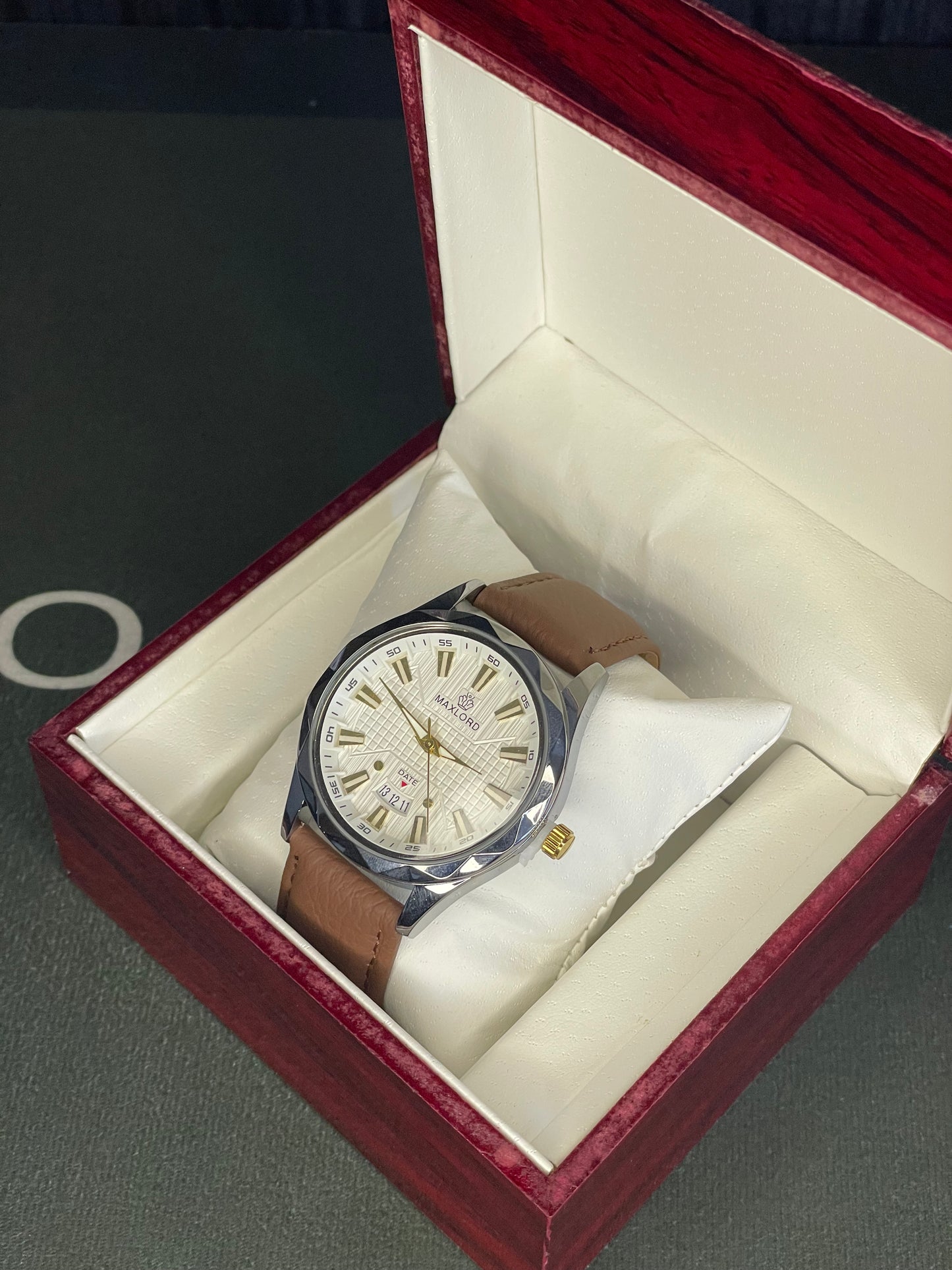 Enzo Timeless Classic