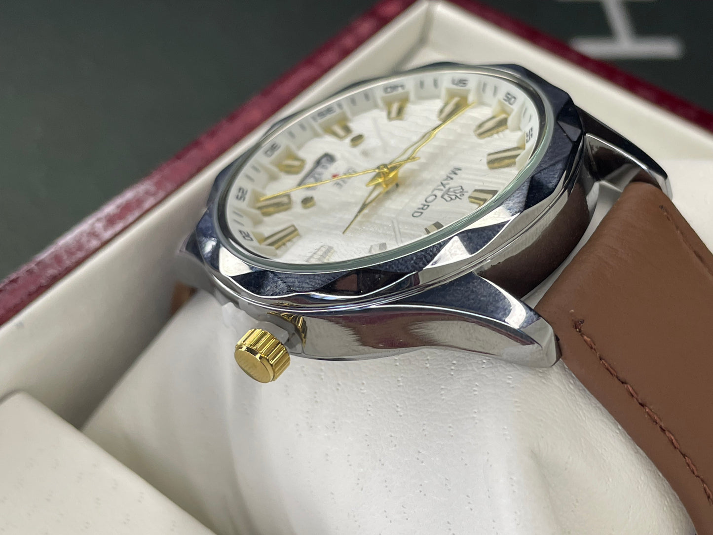 Enzo Timeless Classic