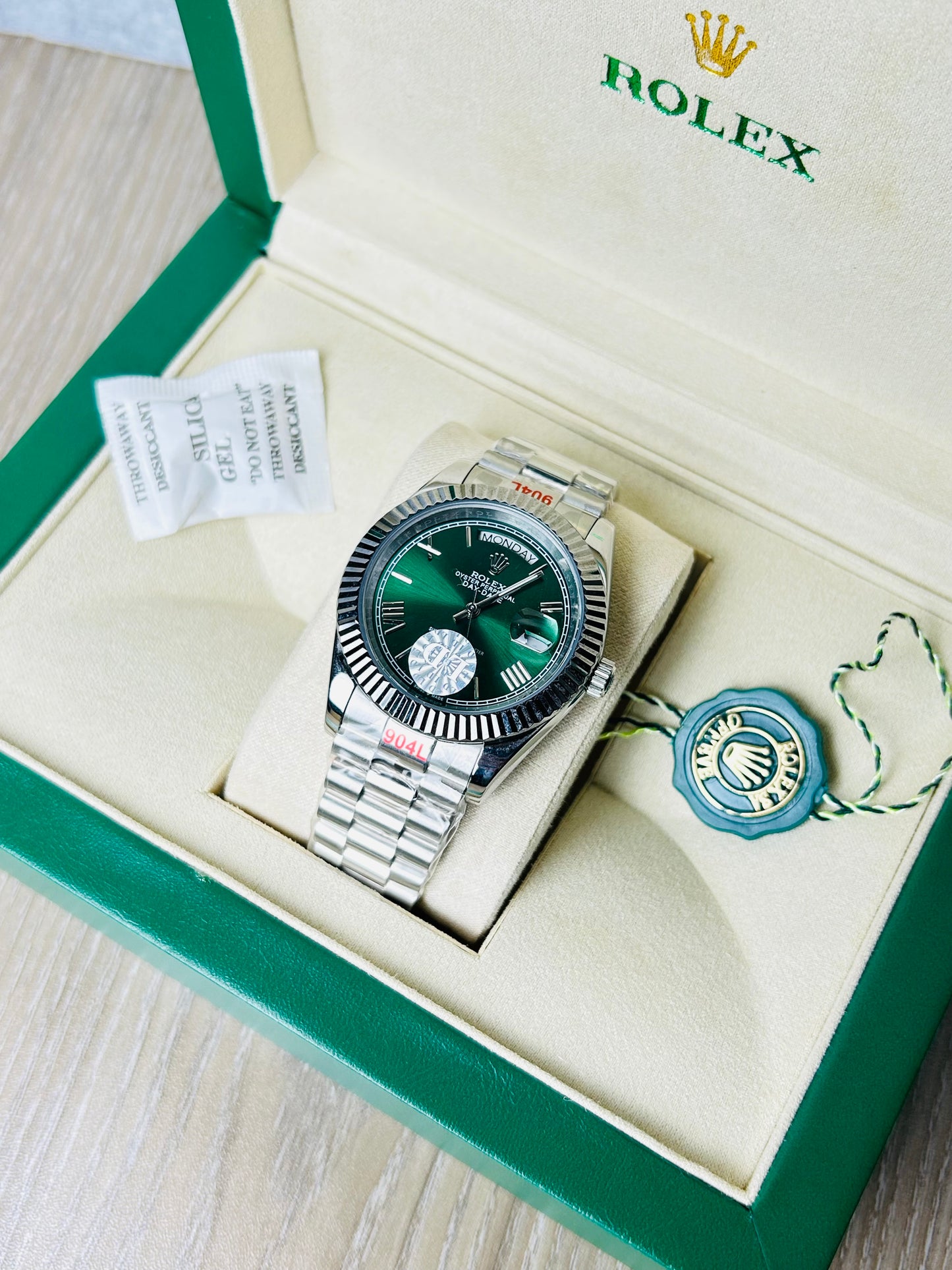 Europe Grade Olive Dial Silver Chain Automatic Watch