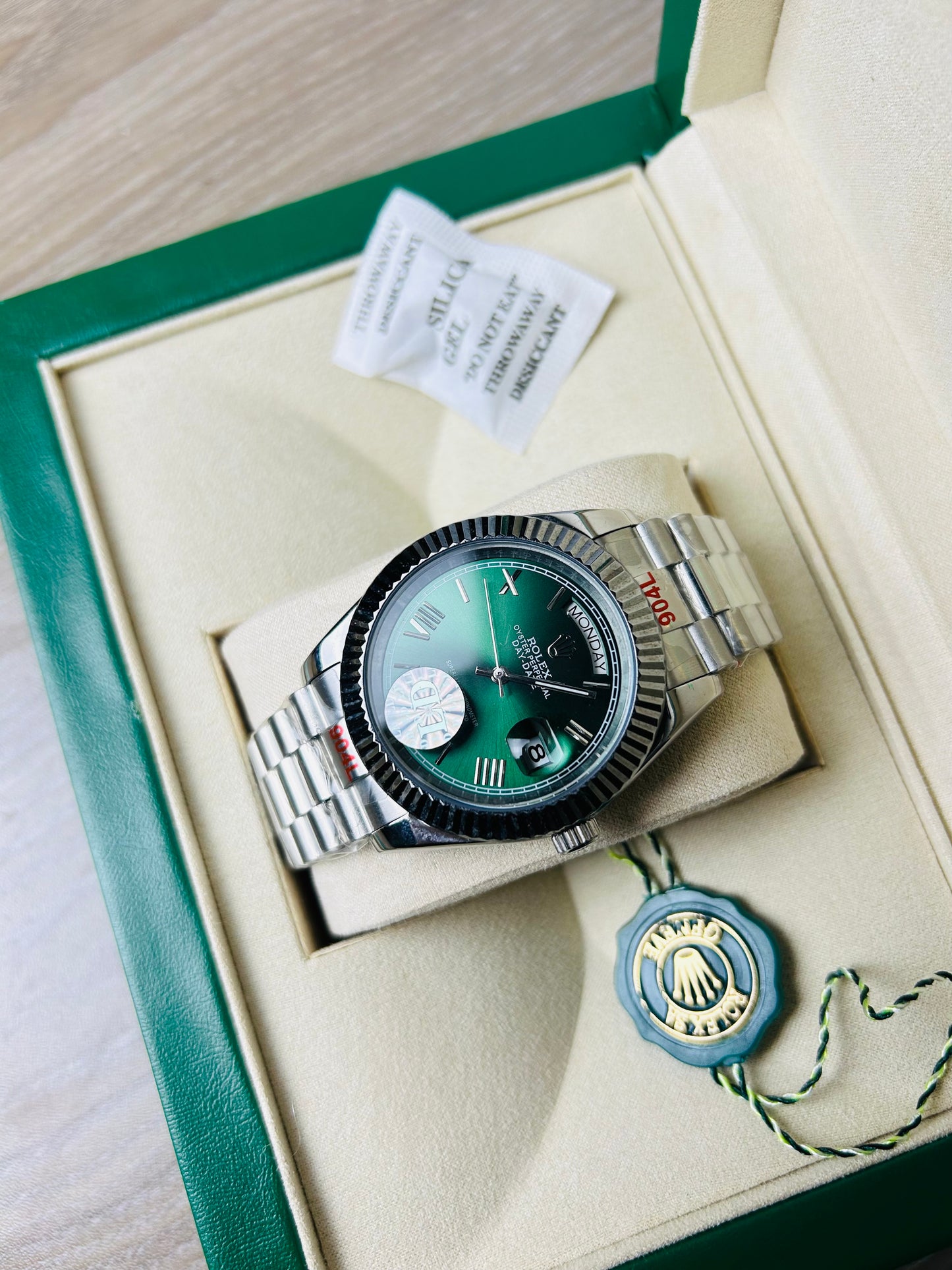 Europe Grade Olive Dial Silver Chain Automatic Watch