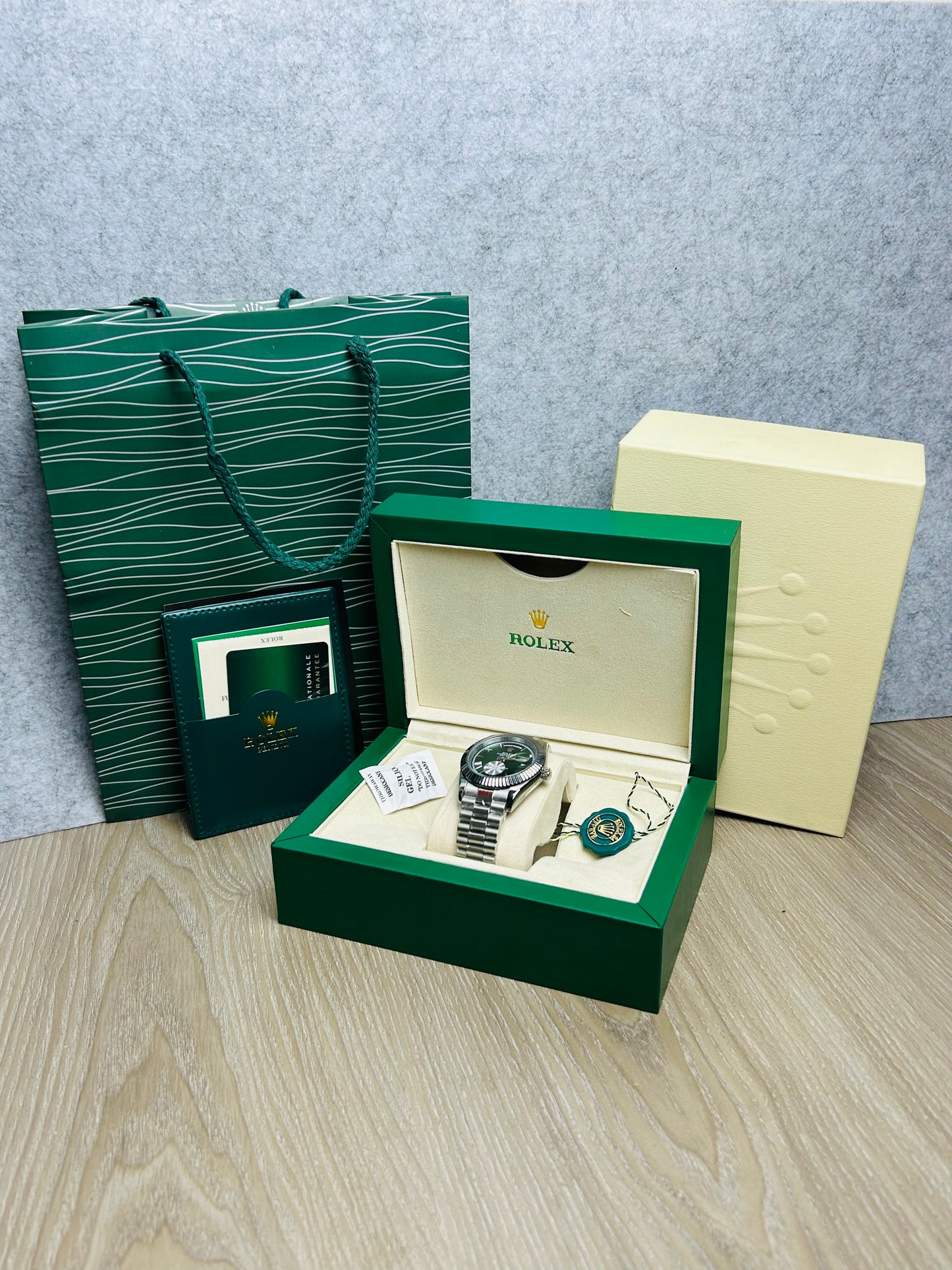 Europe Grade Olive Dial Silver Chain Automatic Watch