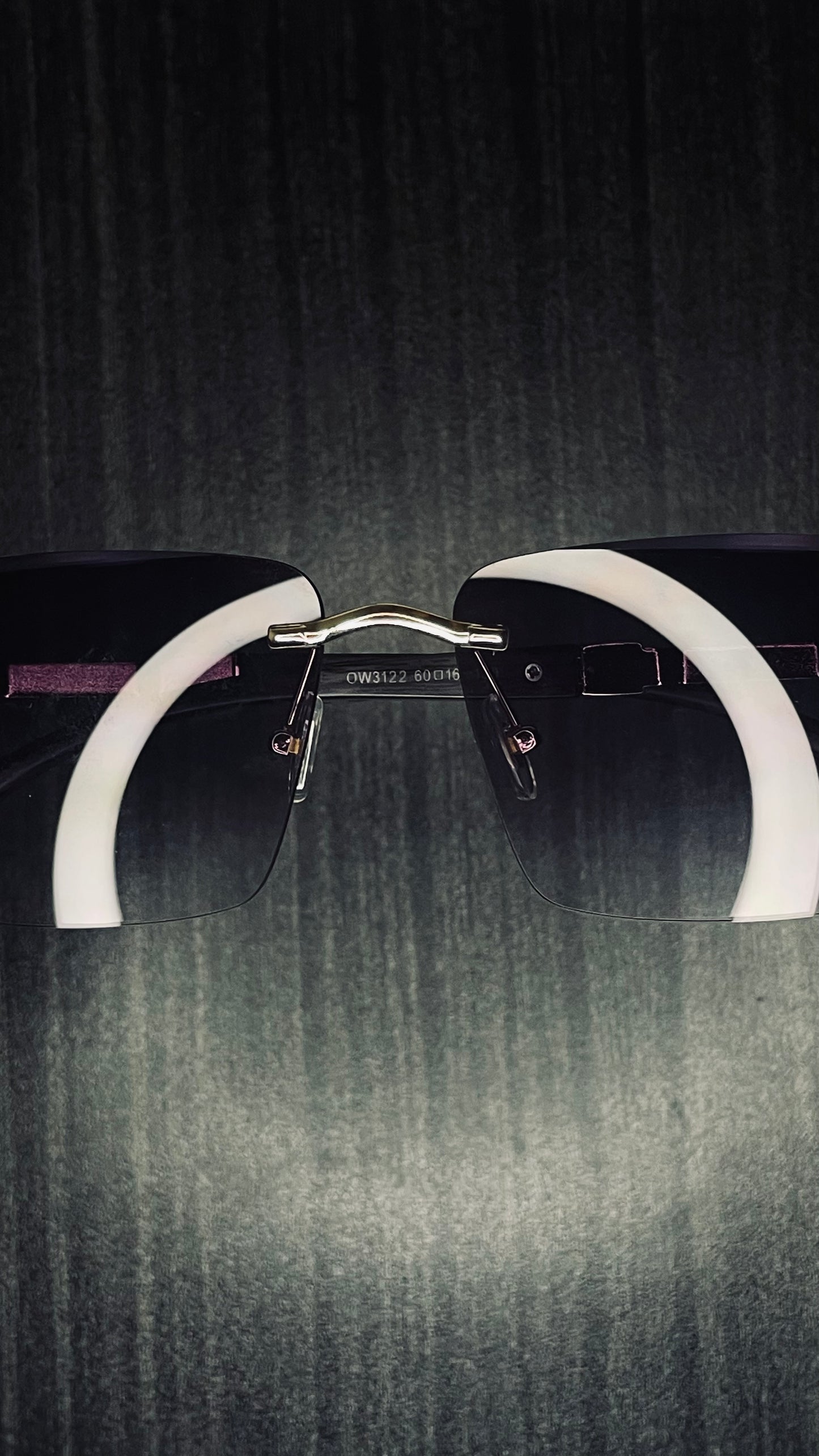 Premium Matte Black Sunglass – Bold & Modern