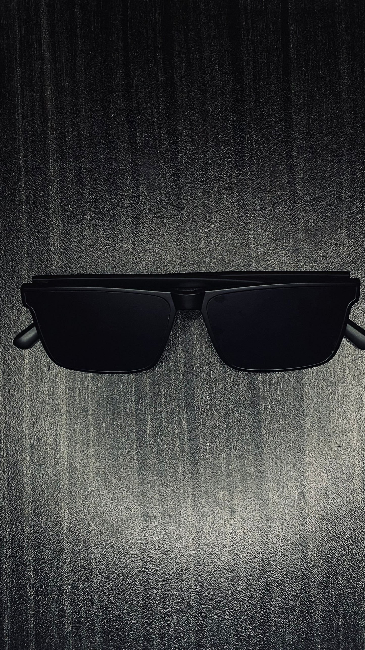 Black Polarized Sunglass – UV Protection