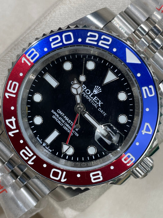 Rolex GMT-Master II ("Pepsi")