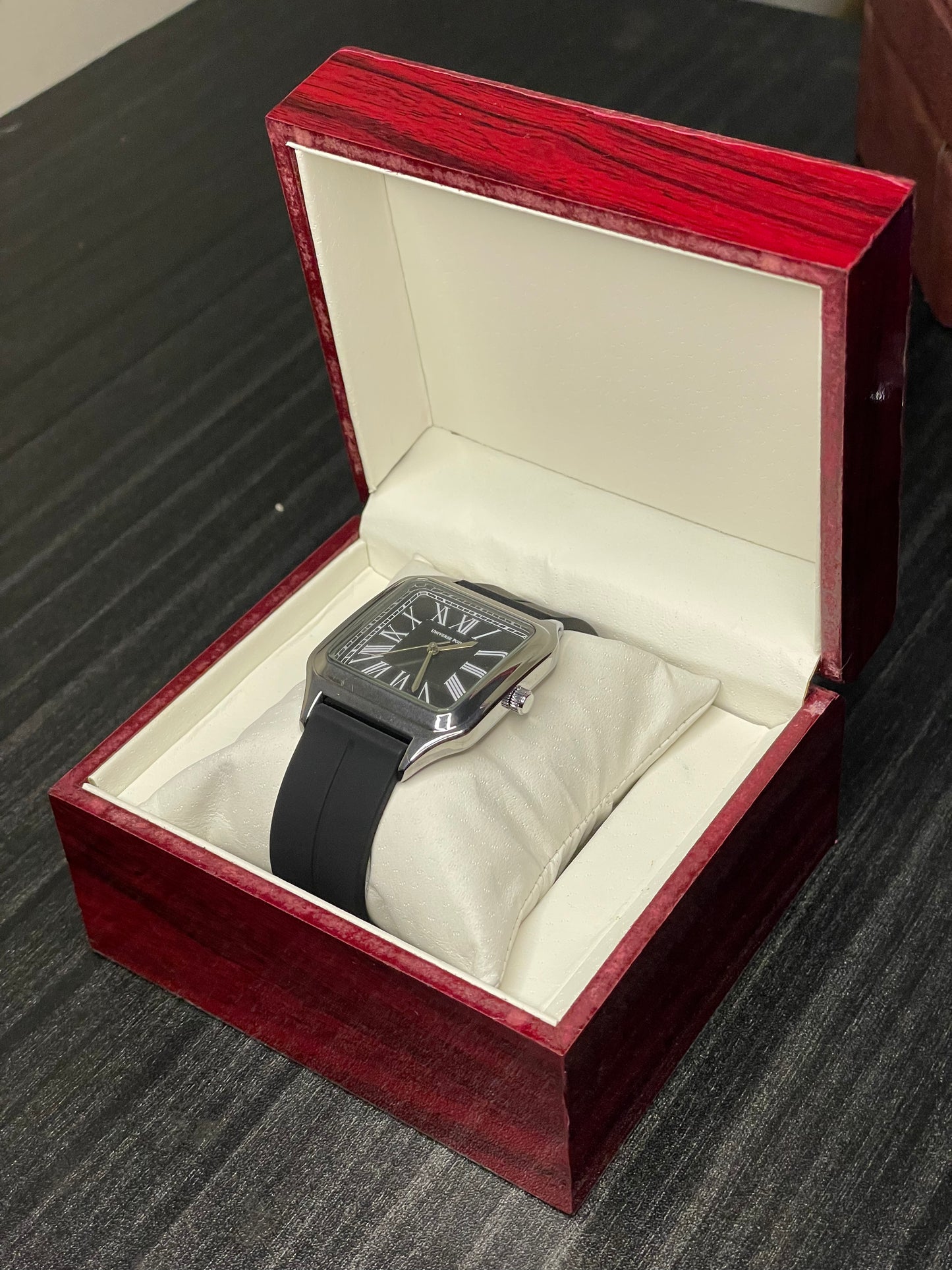 ENZO Albert Arctic White Square Analog