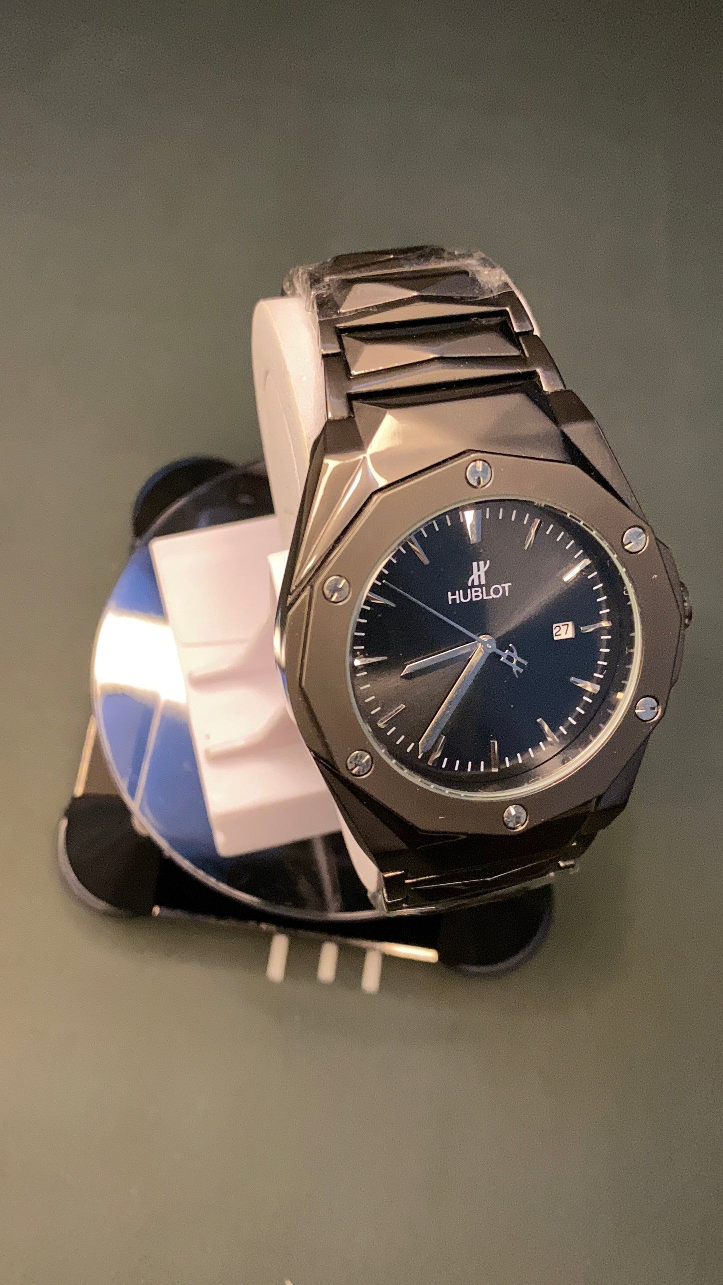 Enzo Timeless Black Phantom Edition