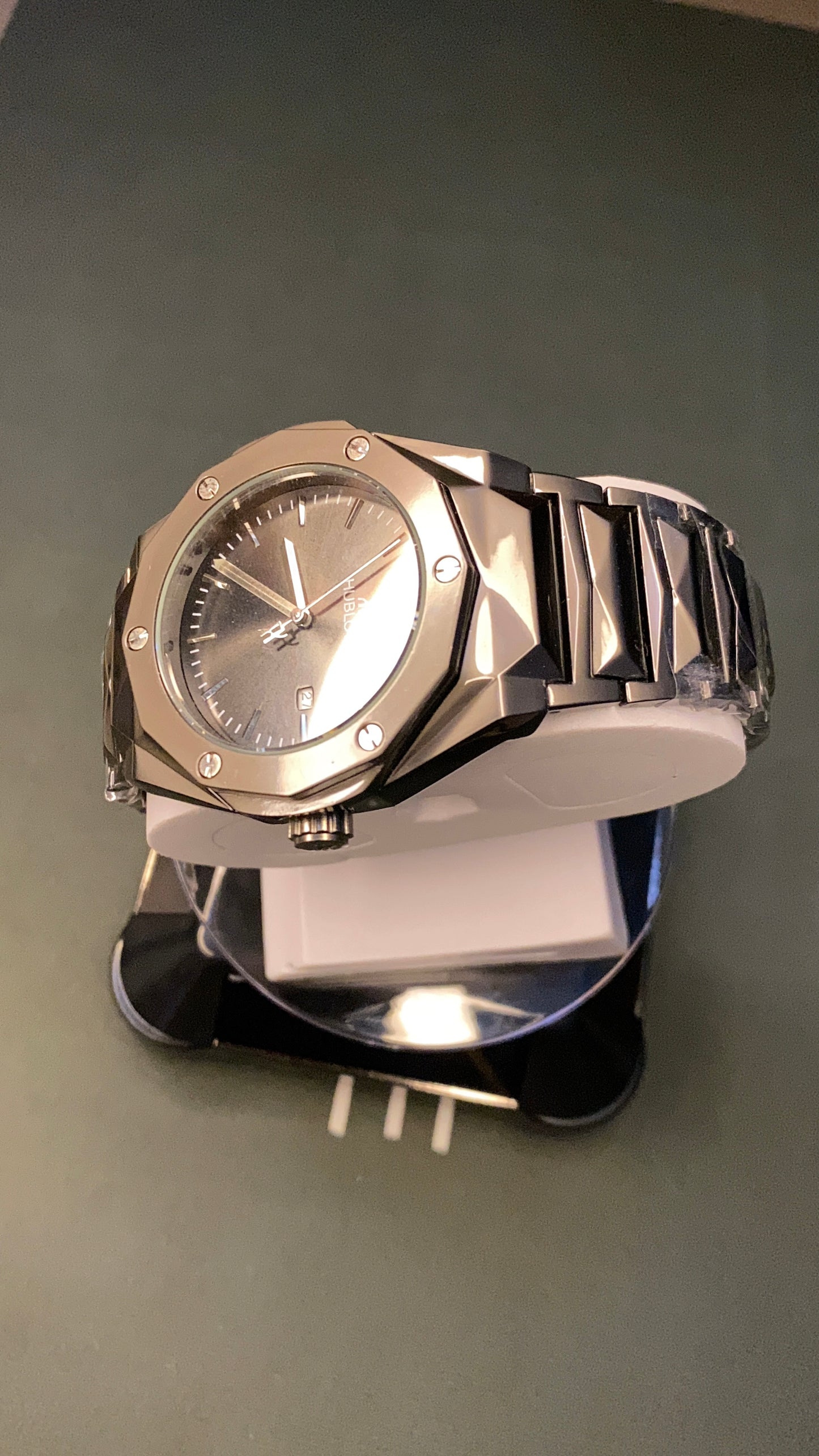 Enzo Timeless Black Phantom Edition