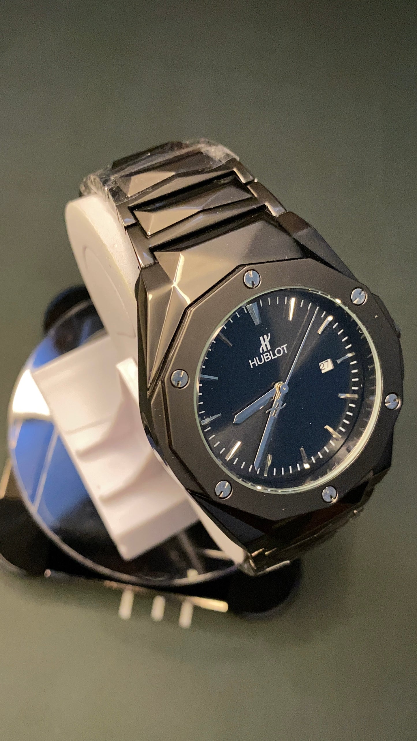 Enzo Timeless Black Phantom Edition