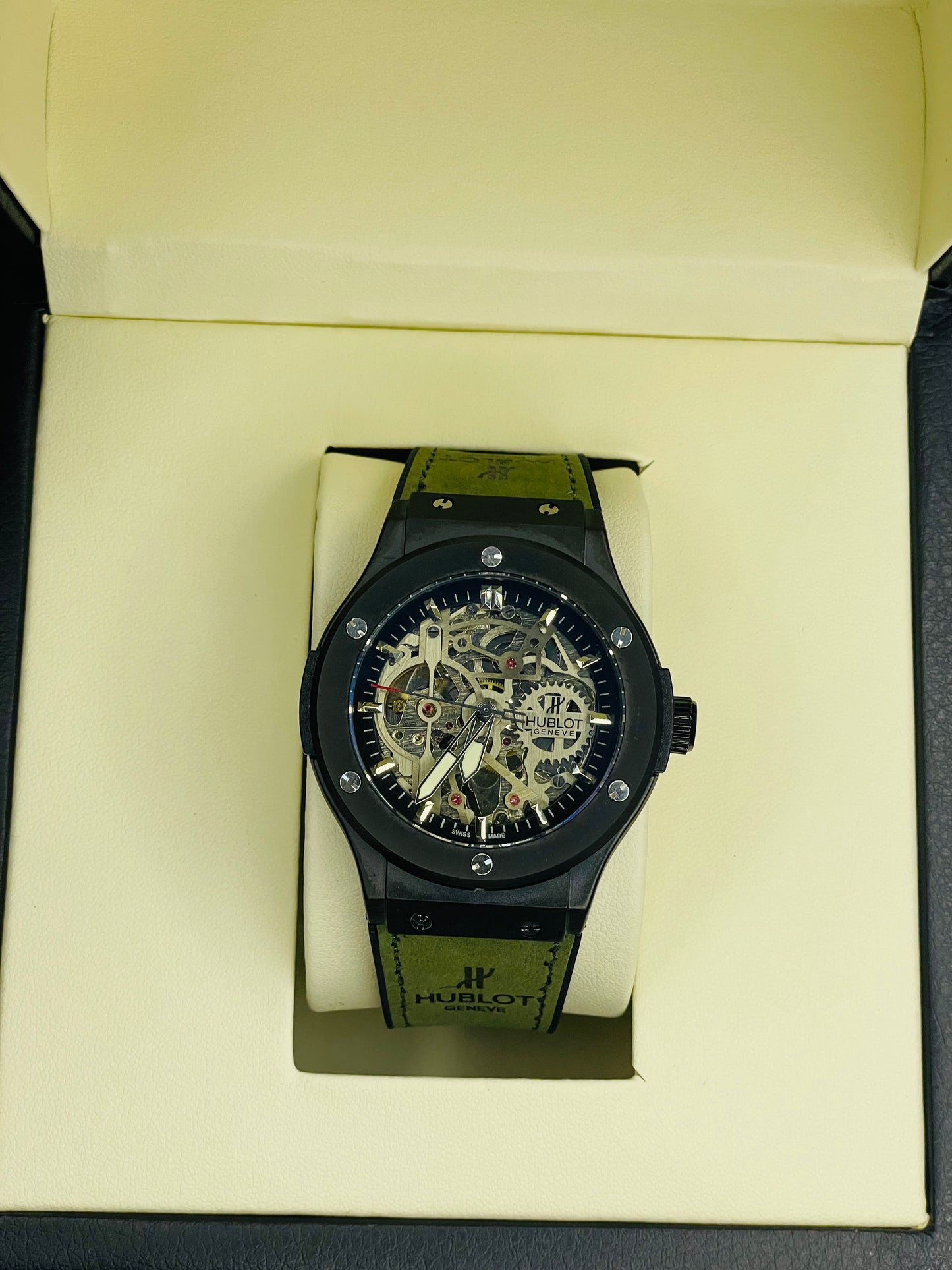 HBLT Classic Men’s Automatic Watch – Model 281H With Luxury Hublot Box
