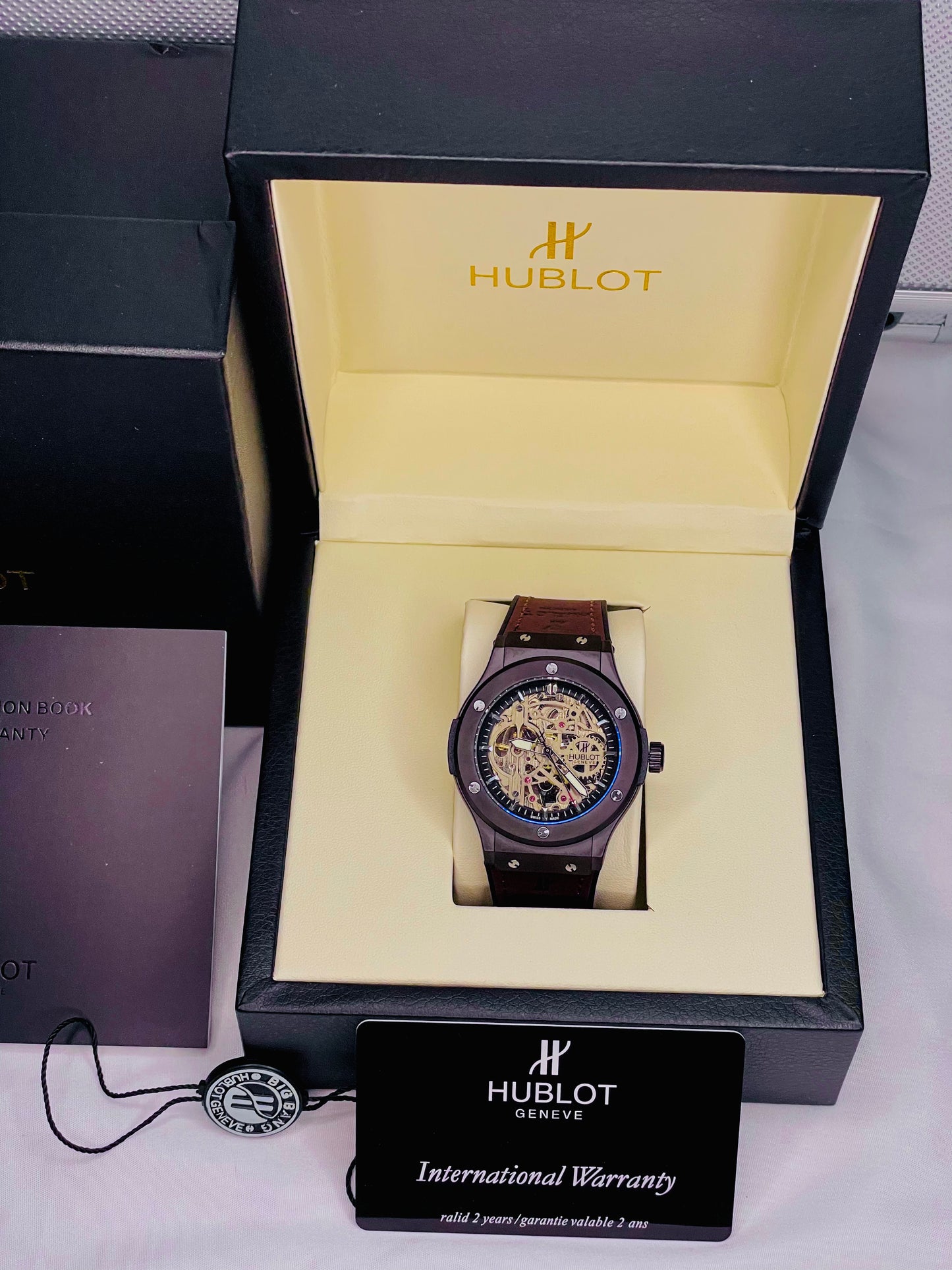 HBLT Classic Men’s Automatic Watch – Model 281H With Luxury Hublot Box