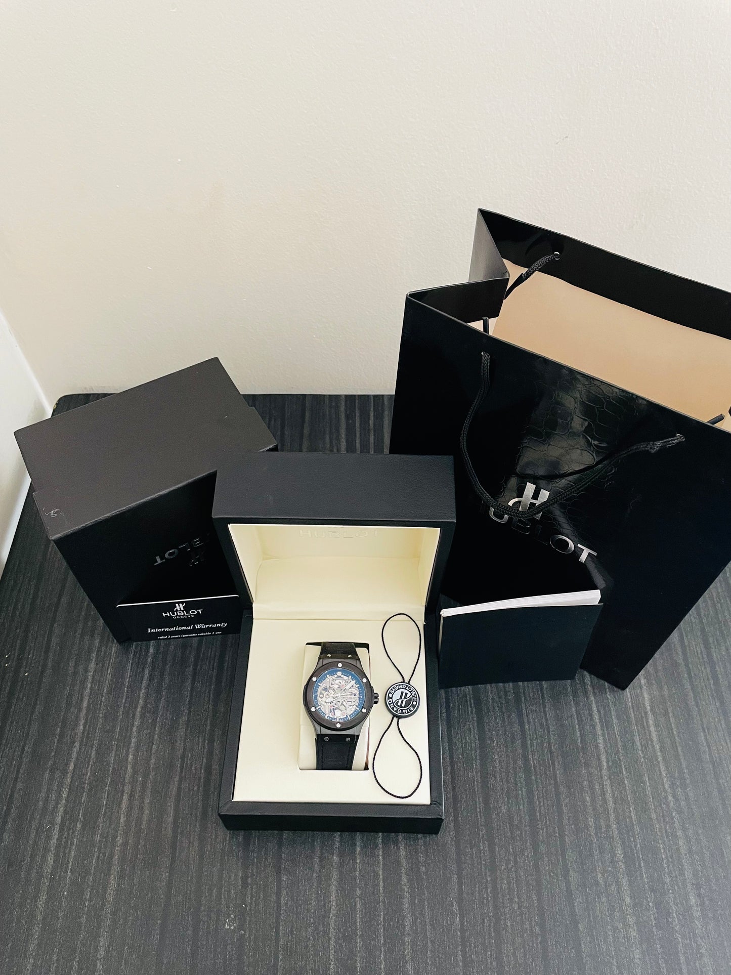 HBLT Classic Men’s Automatic Watch – Model 281H With Luxury Hublot Box